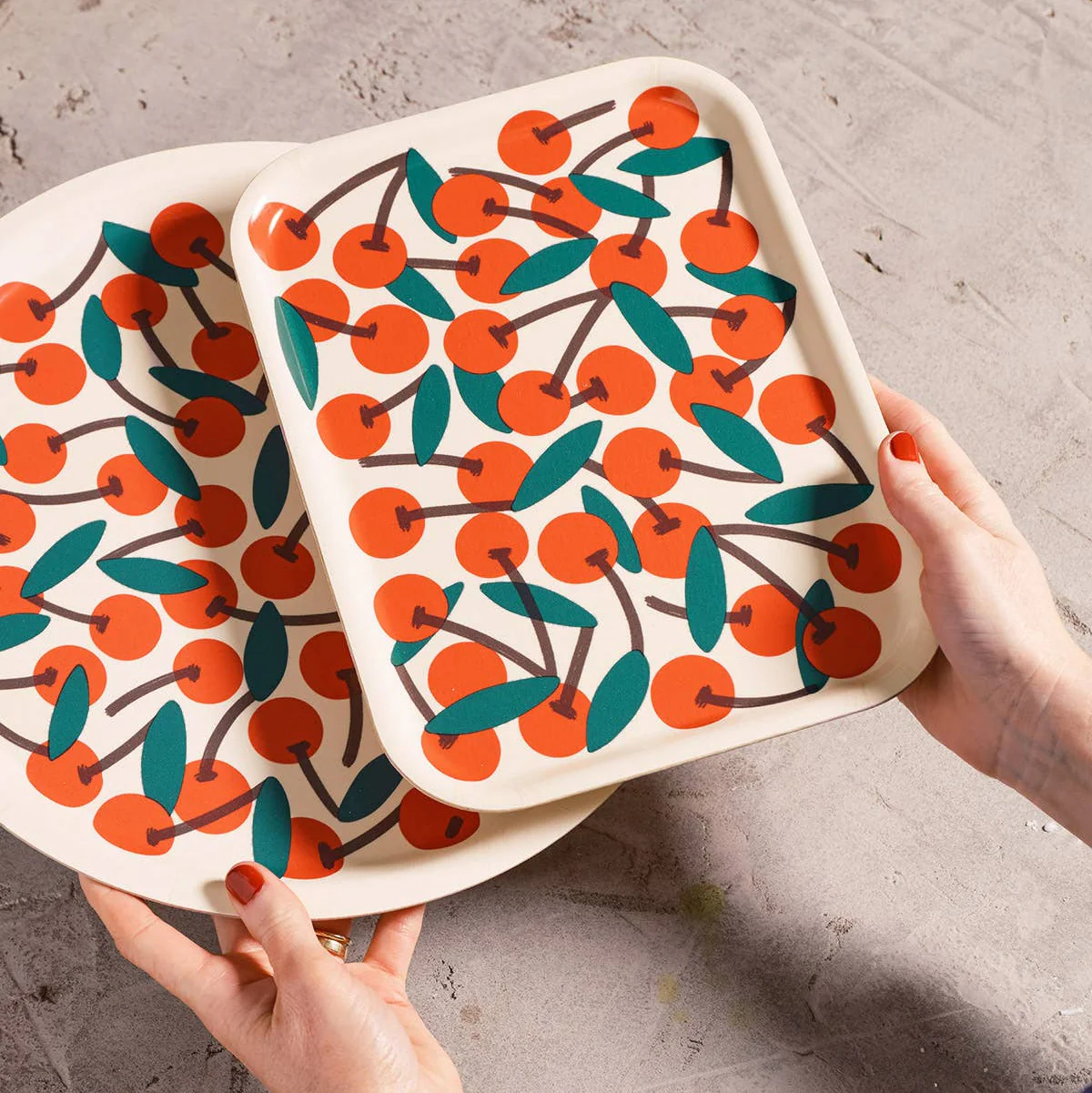 Plateau en bois Cerises [formats variés]