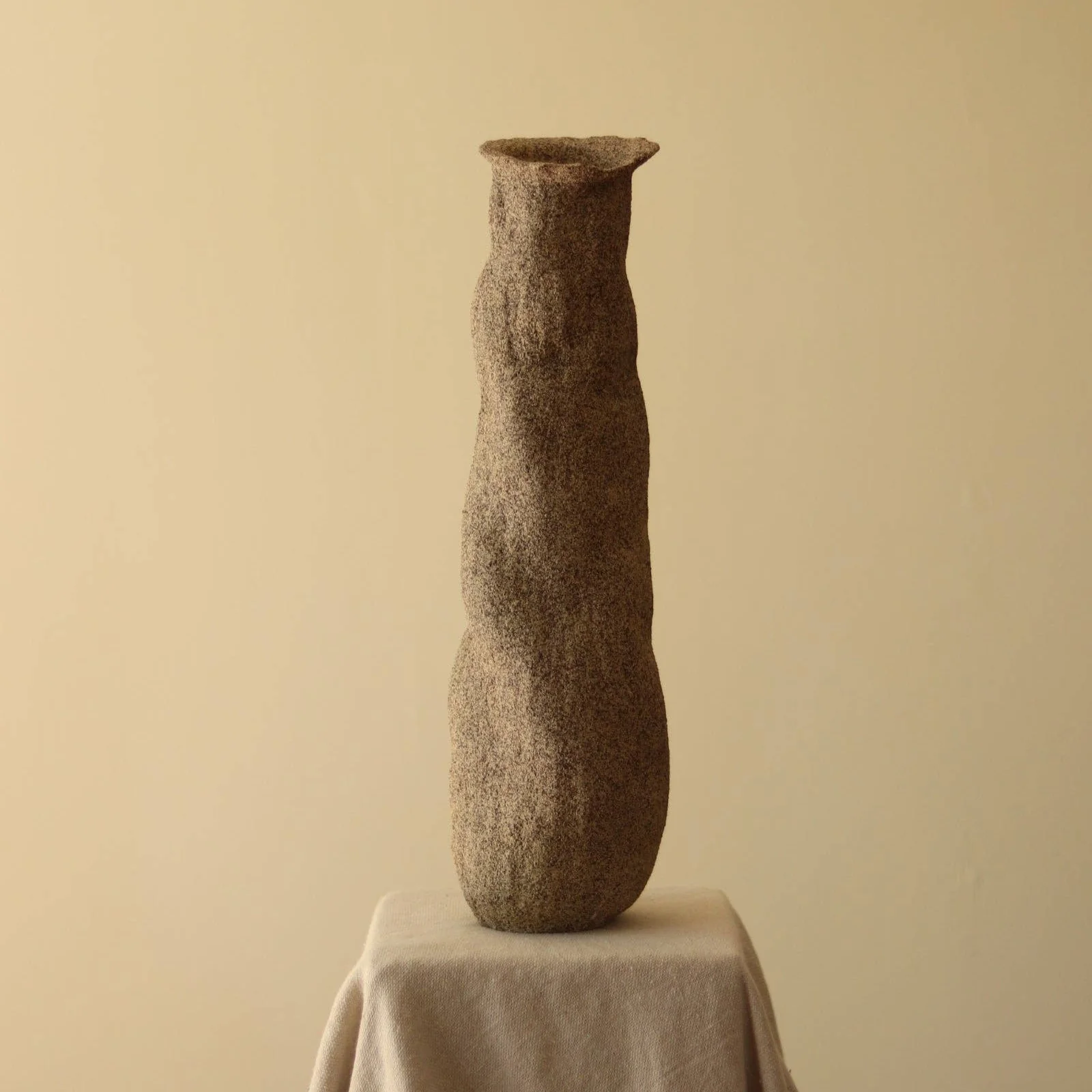 Long vase Orgánica - Image 2