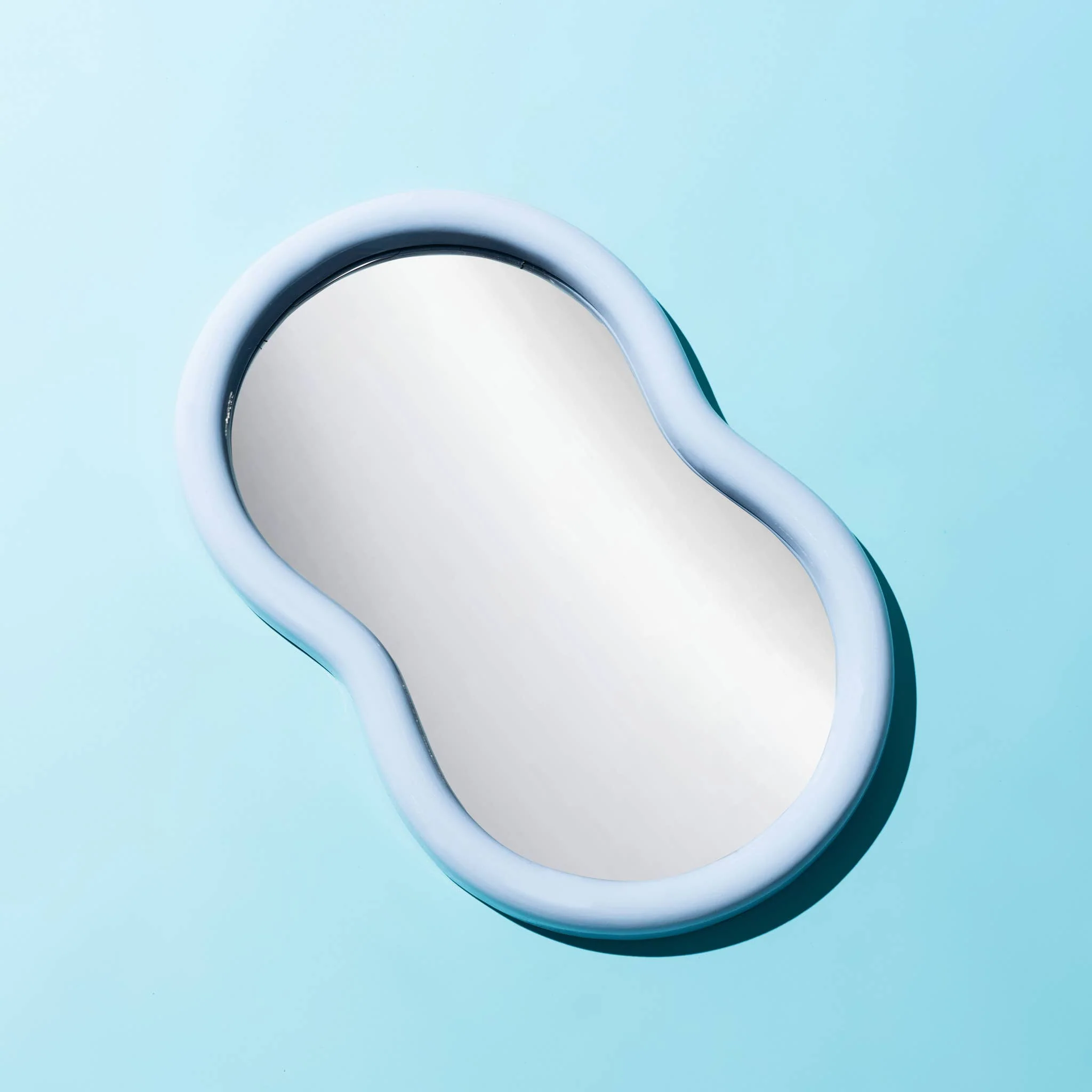 Miroir ovale ondulé Waldor bleu clair - Image 2