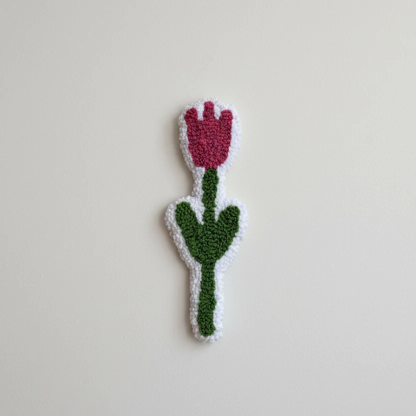 Pièce textile murale 'Pink Tulip'